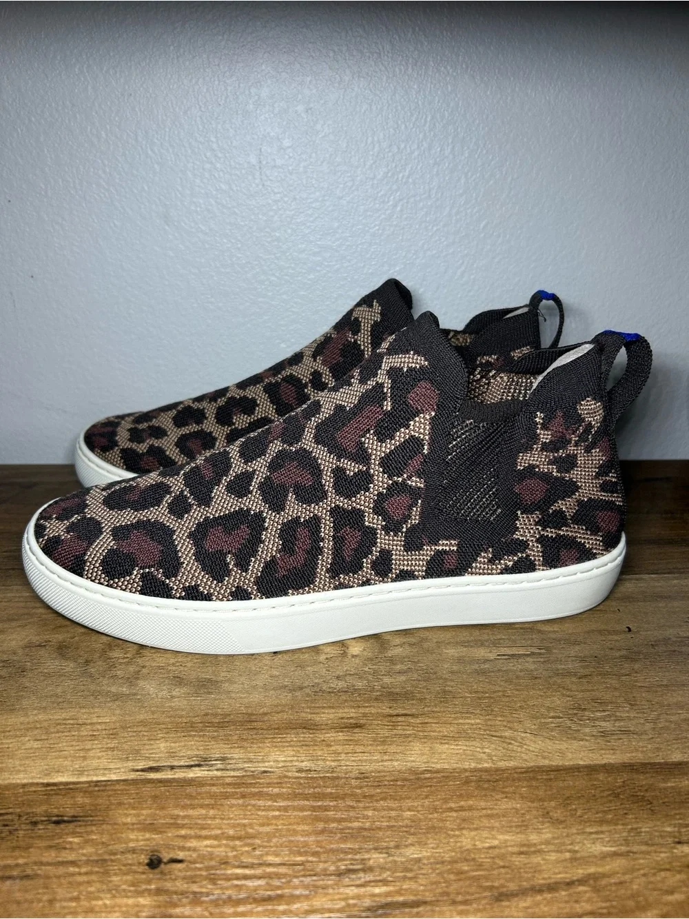 Women’s Slip-On Sneakers in Leopard Print - Brown/Black